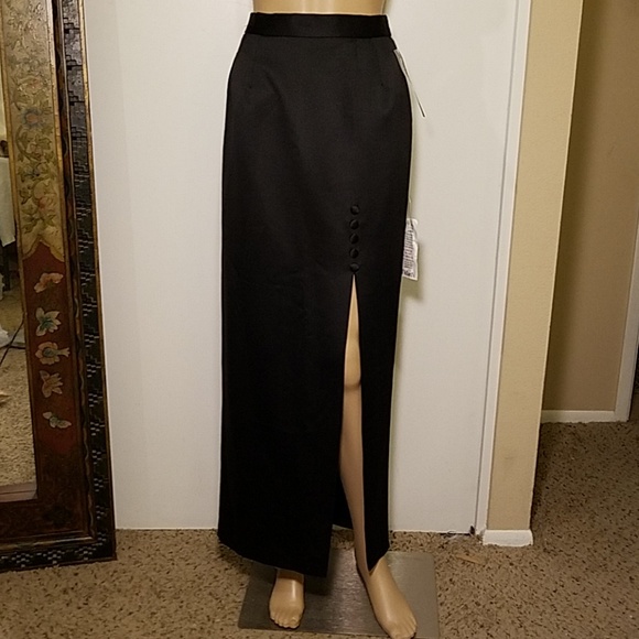 Alex Evenings Dresses & Skirts - NWT Alex Evenings Black Satin Slit Maxi Skirt